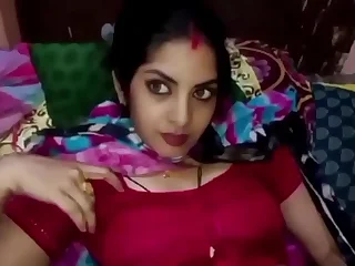 Indian horny girl bustling HD sex video