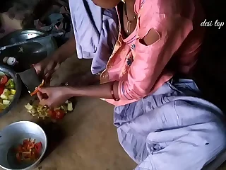Cookhouse me khana bana Rahi best wife sex Cookhouse sex